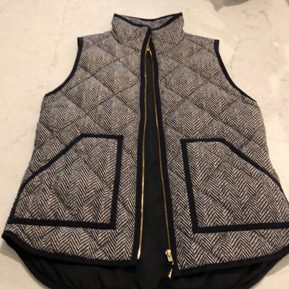 J Crew Herringbone Puffer Vest Size XS